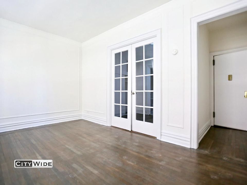 1st image of 1045 Lexington Ave #4FE