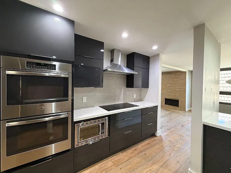 8828 Pershing Dr #305 — Photo 2