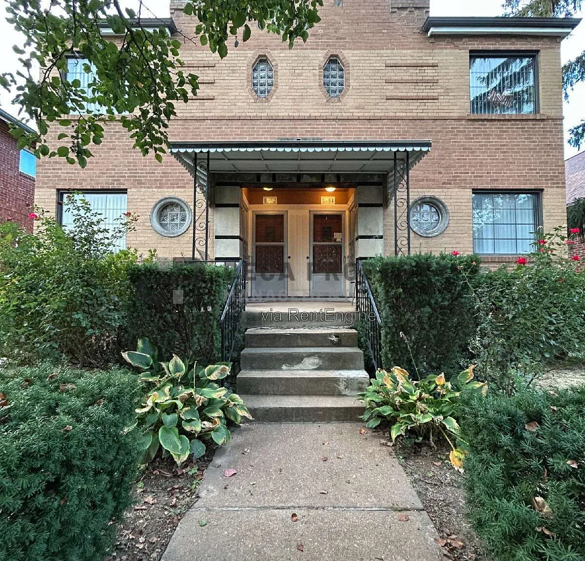 1 bed, 1.0 bath, $975 — Photo 1