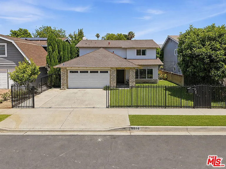 5516 Bluebell Ave — Photo 2