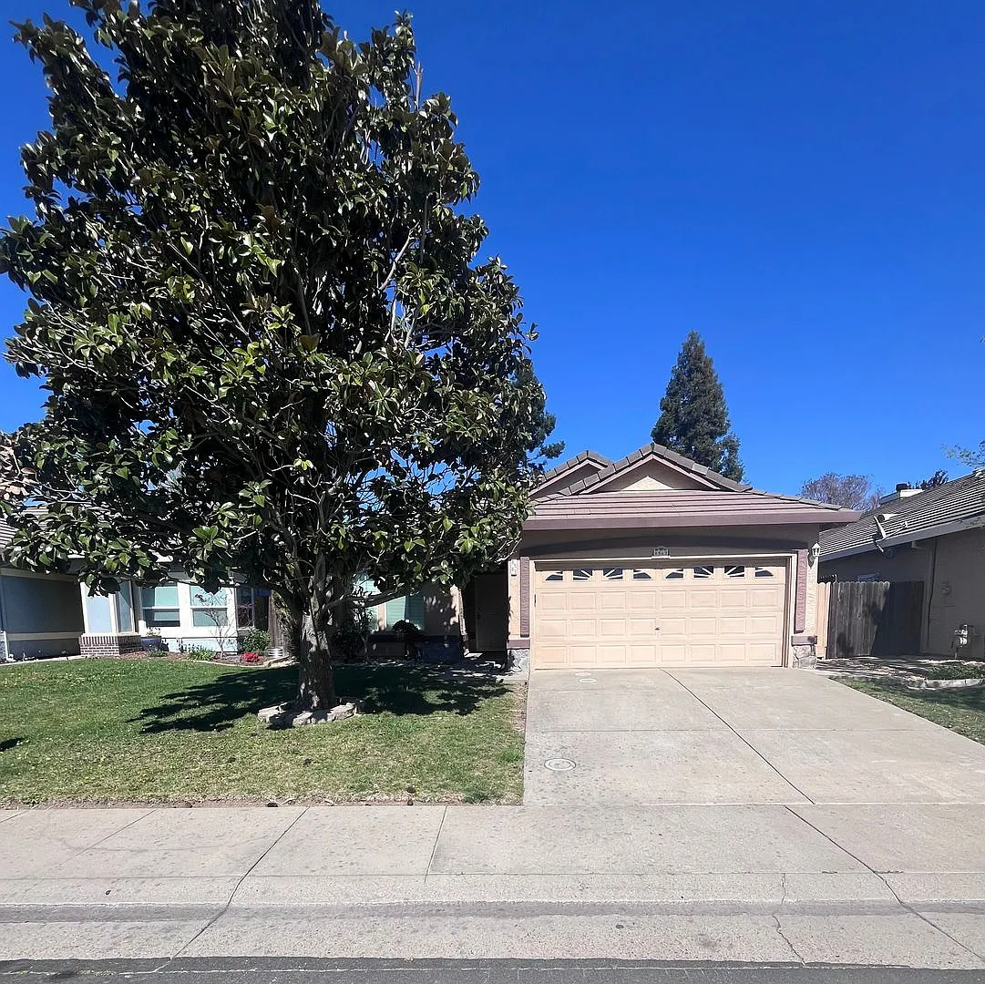 8563 Summit Brook Ct photo 1