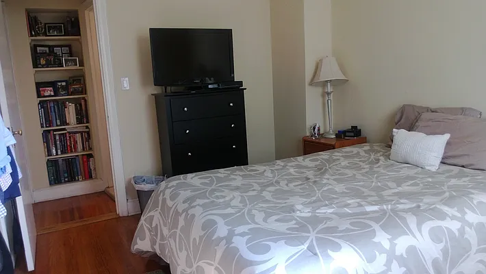 Rented by Aesop Realty Inc | media 16