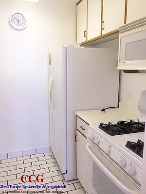 Rented by CCG Real Estate Brokerage | media 23