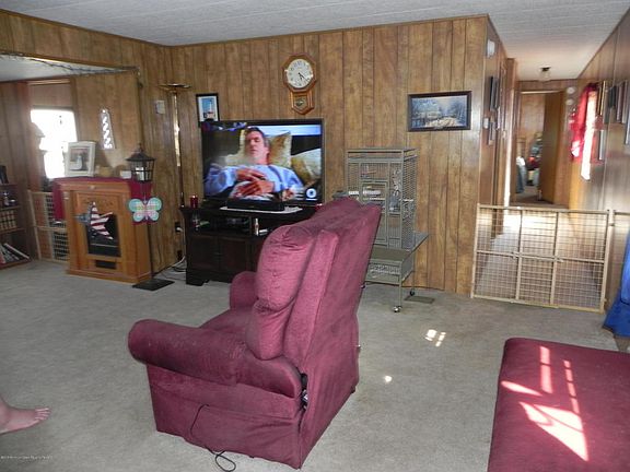 3rd image of 15 Eagle Dr