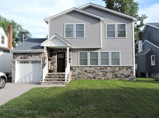 75 Lucille Ave, Dumont, NJ 07628