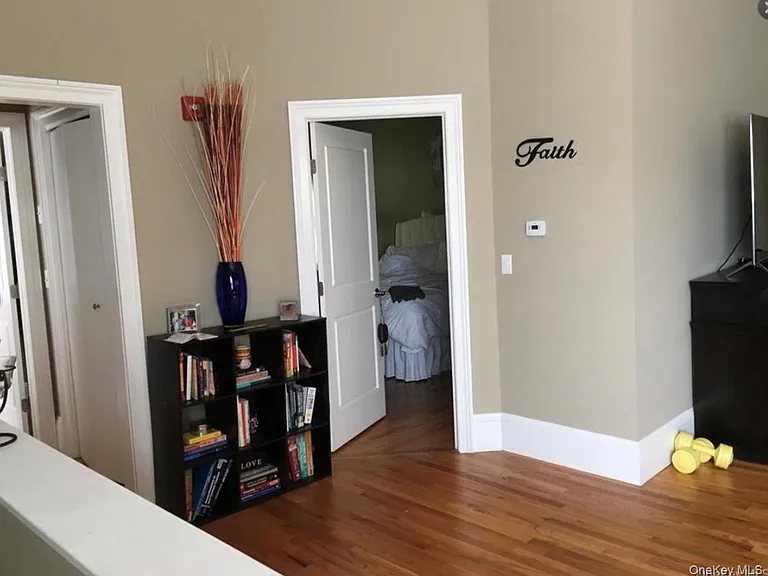 179 Main St — Photo 5