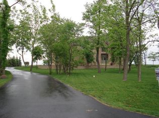 816 Waco Way, Poplar Grove, IL 61065