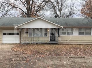 8911 Blue Ridge Blvd, Kansas City, MO 64138