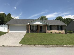 7922 Cody Ln, Knoxville, TN 37938