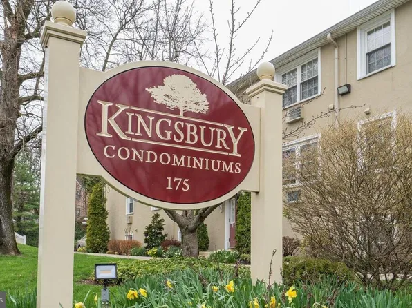 175 W King St Unit 115, Malvern, PA 19355