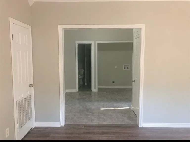620 Riverside Dr — Photo 26