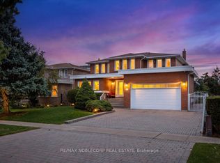 109 Wigwoss Dr, Vaughan, ON L4L 2P9