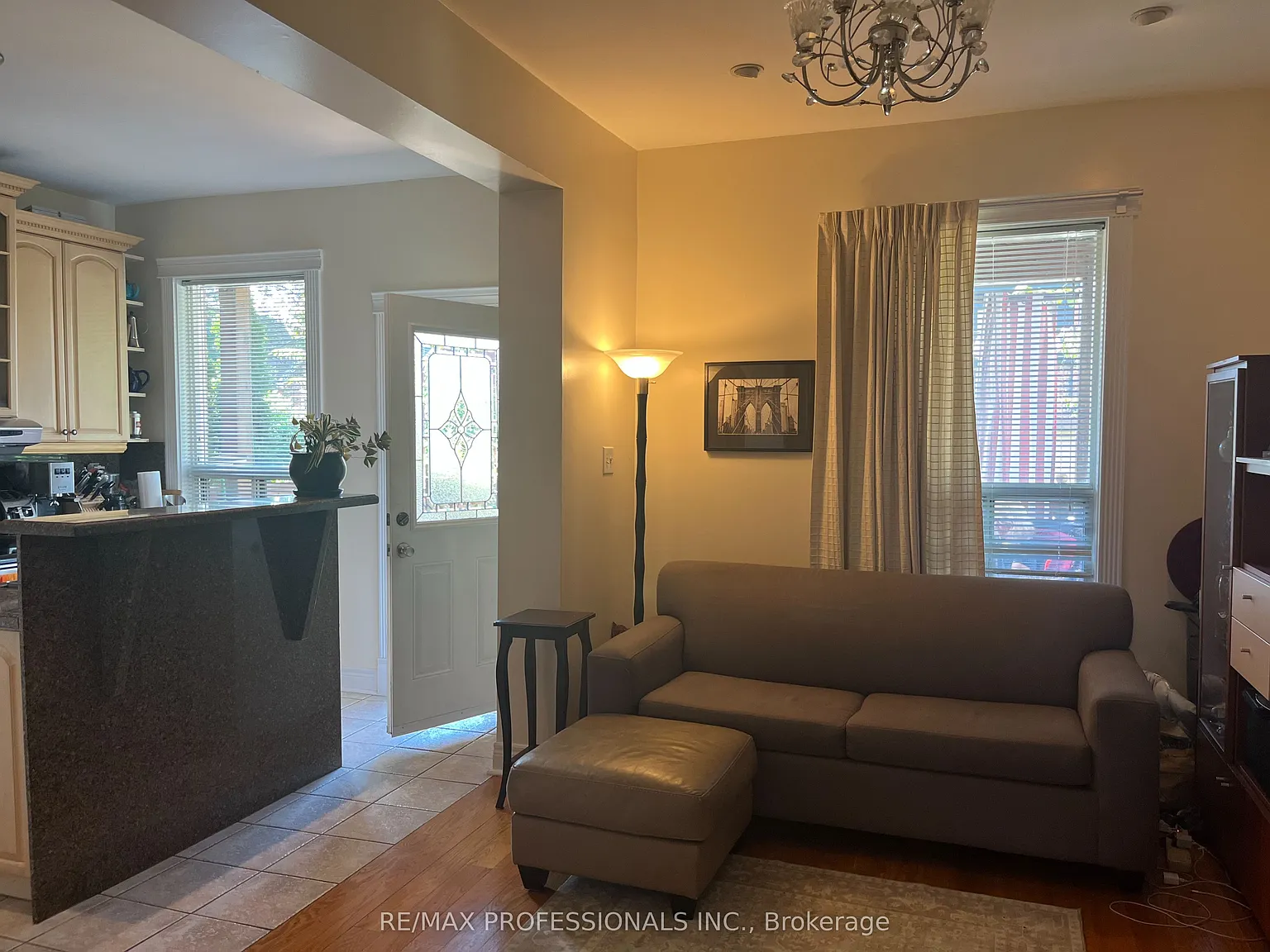 1 bed, $2,400 — Photo 2