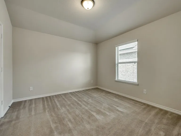 1900 Abby Creek Dr — Photo 14