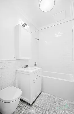 Rented by Mirador Real Estate | media 31