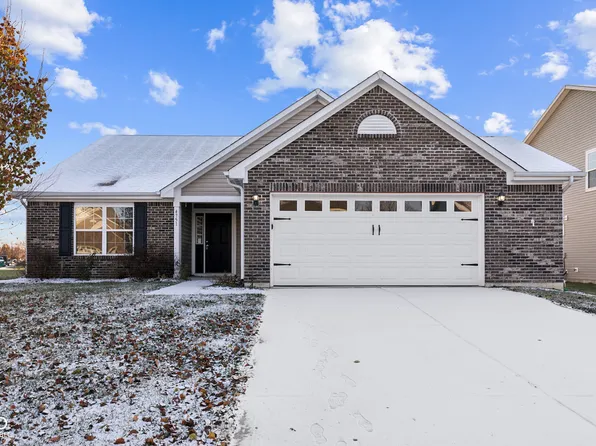 4751 Stardust Cir, Plainfield, IN 46168