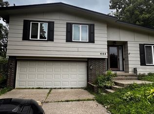 443 Tyler Dr, Pleasant Hill, IA 50327