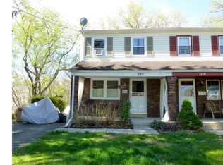 227 N 5th Ave, Royersford, PA 19468