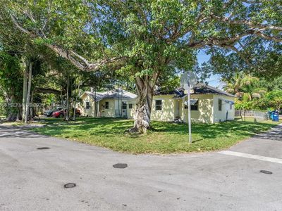 8701 NE 8th Ct, Miami, FL, 33138