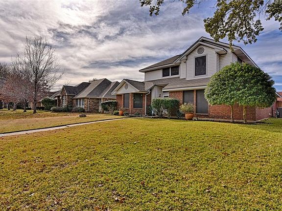 2nd image of 4133 Briar Hill Dr