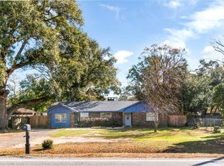 5505 McDonald Rd, Theodore, AL 36582