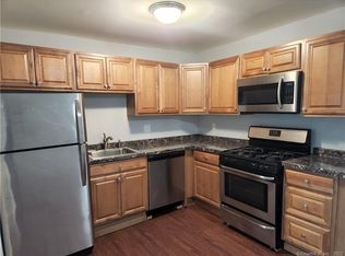 127 Harbor Ave #12, Norwalk, CT 06850