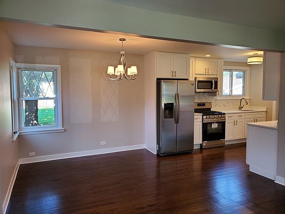 5th image of 60 E Lyndale Ave