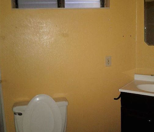 3rd image of 75-5888 Alii Dr APT A1