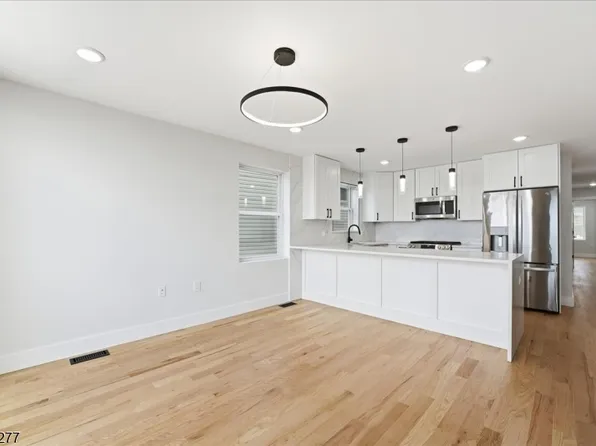 62 Hillside Ave #1, Newark, NJ 07108