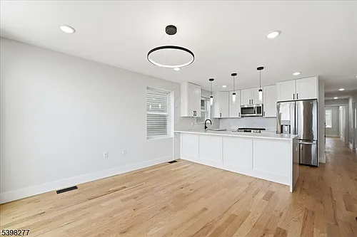 62 Hillside Ave #1 Photo 1