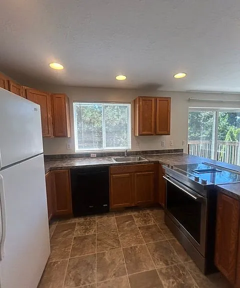 205 N Cedar Terrace Ct #207 — Photo 3