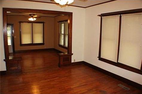 5th image of 238 E 3rd Ave