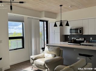 7 Erie Ave #412, Brantford, ON N3S 2E7