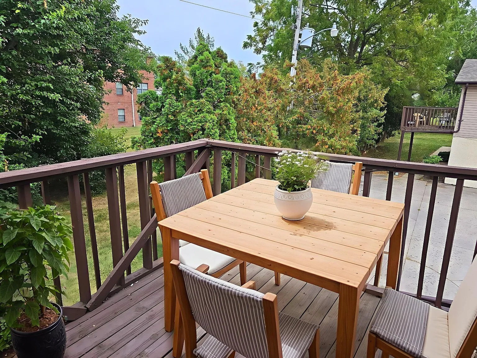 Beautiful Townhouses — Photo 4
