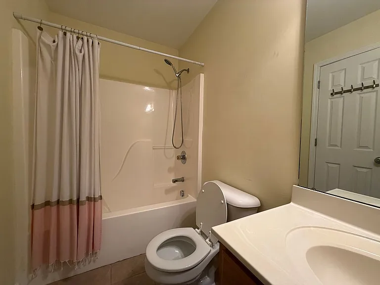 10 Southfork Dr SW — Photo 18