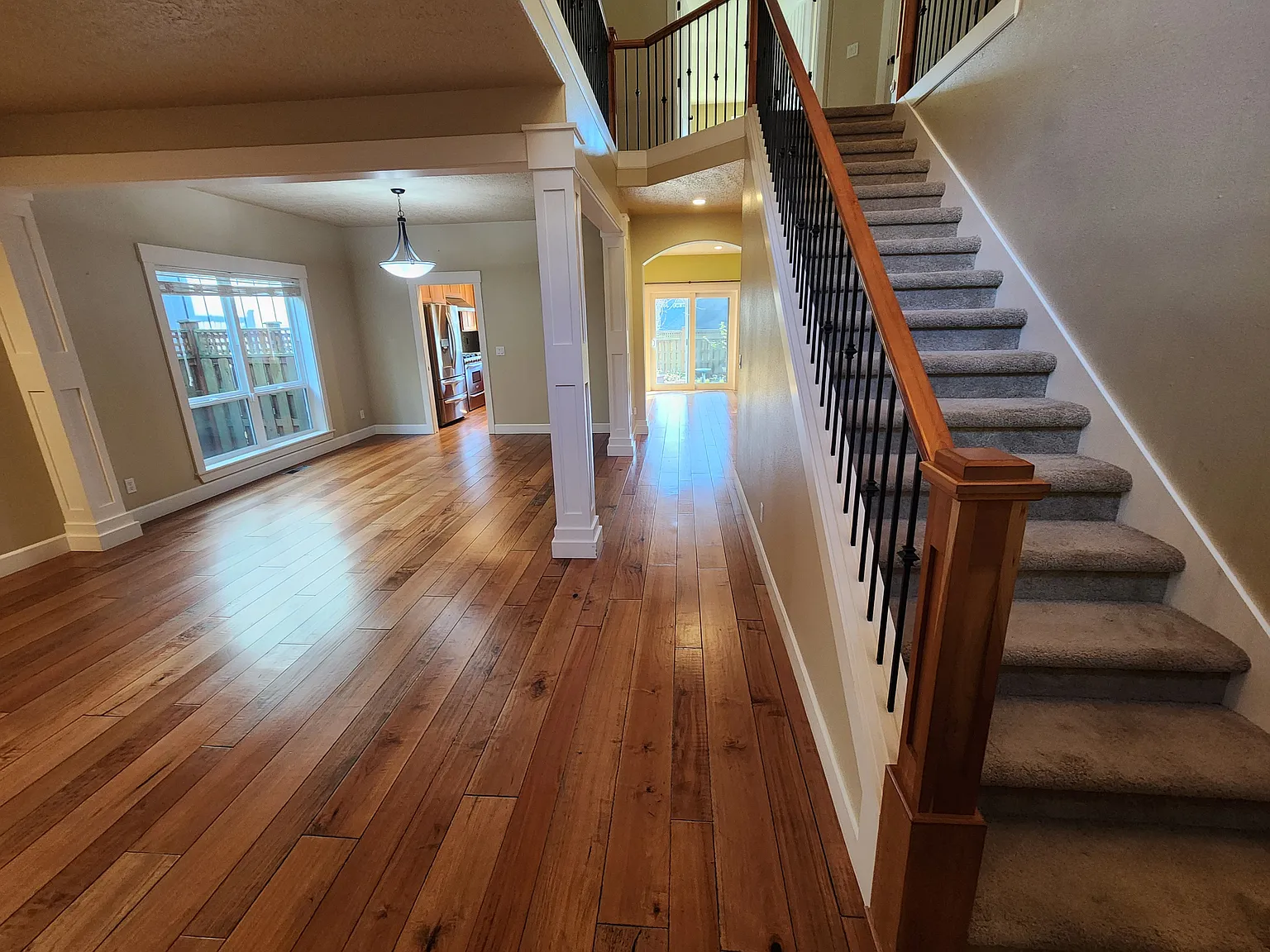 4 bed, 3224 sqft, $3,800 — Photo 4