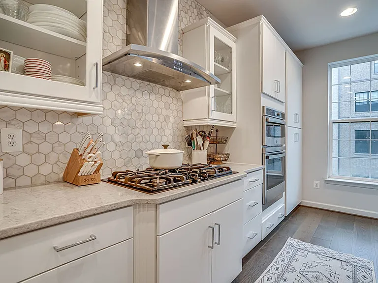 518 Triggerfish Dr — Photo 10