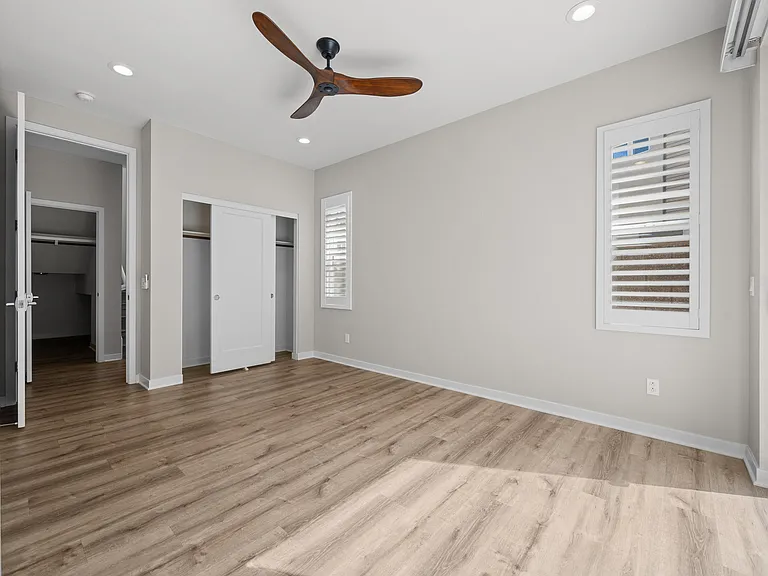 16205 Camden Cir — Photo 8