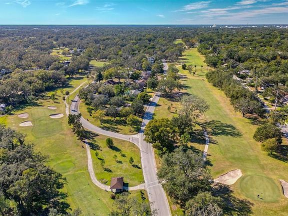 3rd image of 1116 N Riverhills Dr