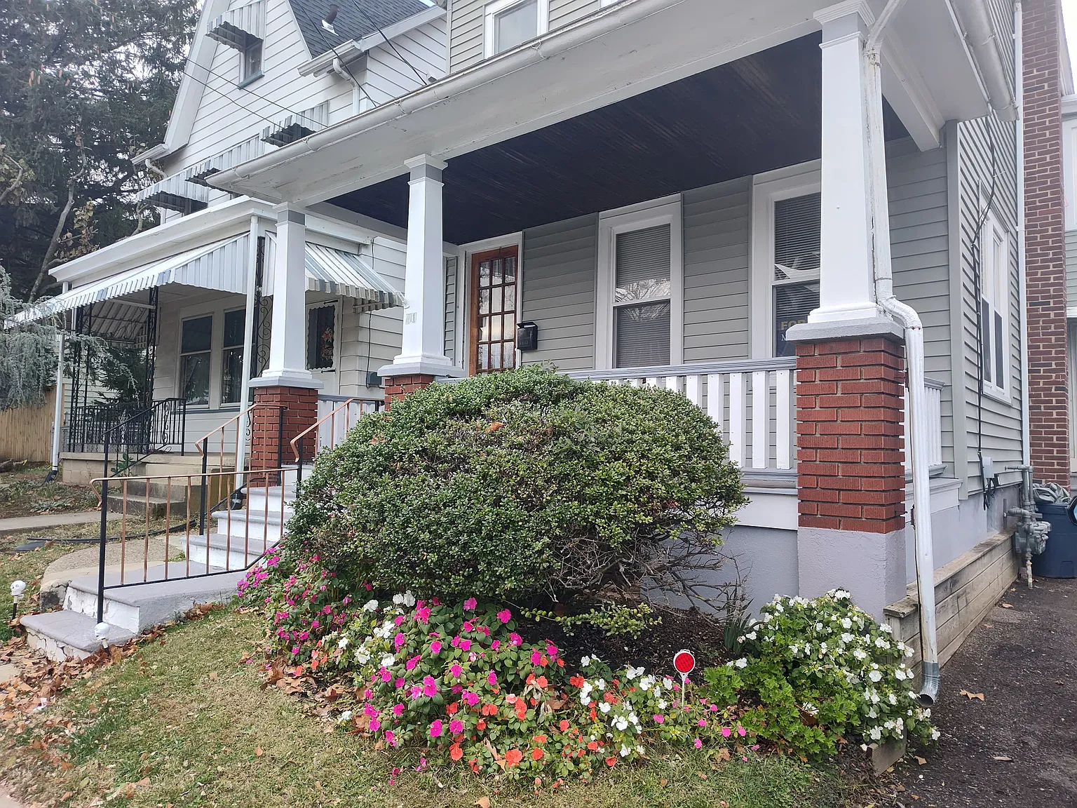 2 bed, 800 sqft, $1,700 — Photo 1