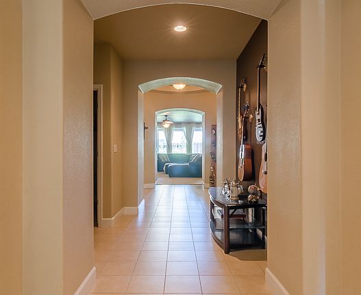 2nd image of 1343 Underwood Ln
