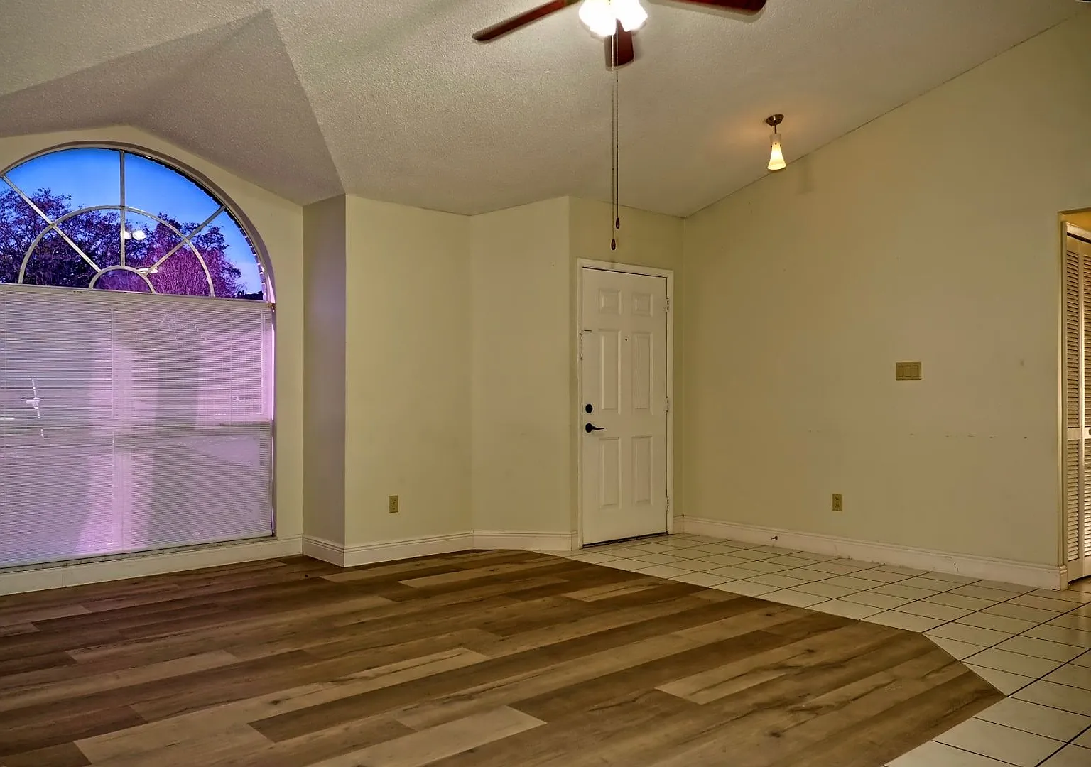 Home for rent in Raintree, Available Now, move in ready! — Photo 2