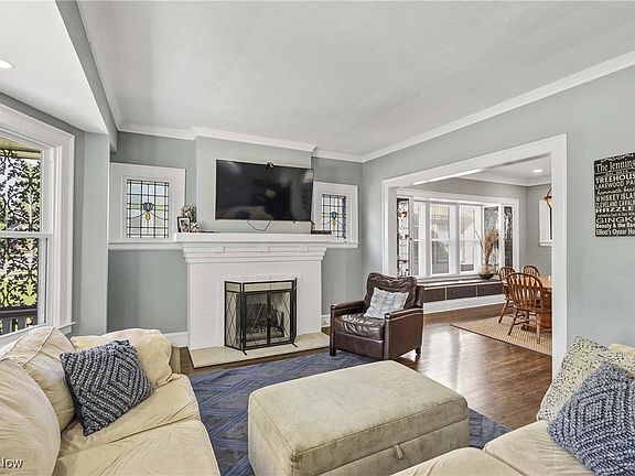 2nd image of 12536 Clifton Blvd