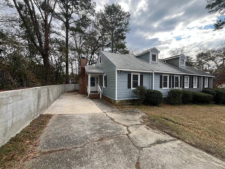 589 Bel Meade Pl — Photo 1