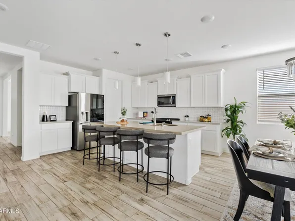 9531 E RIPPLE Drive, Mesa, AZ 85212