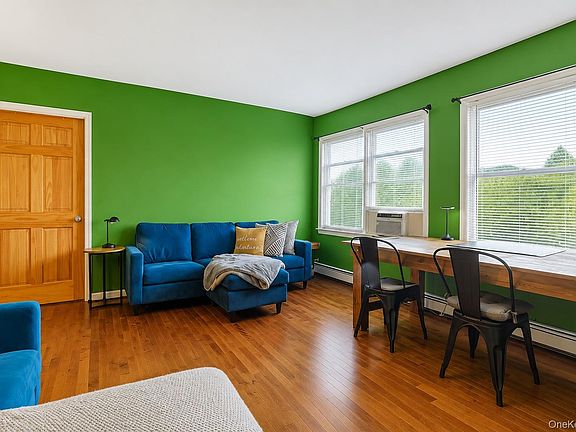 3rd image of 629 Belden Street