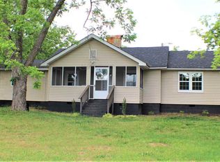 1380 W Main St, Pacolet, SC 29372