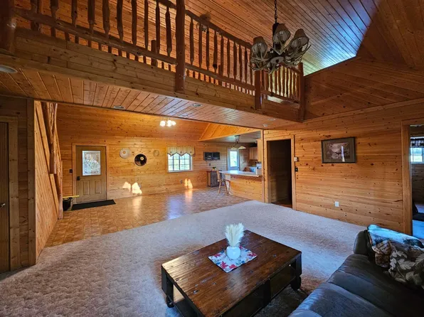 17886 State Highway 89, Wannaska, MN 56761