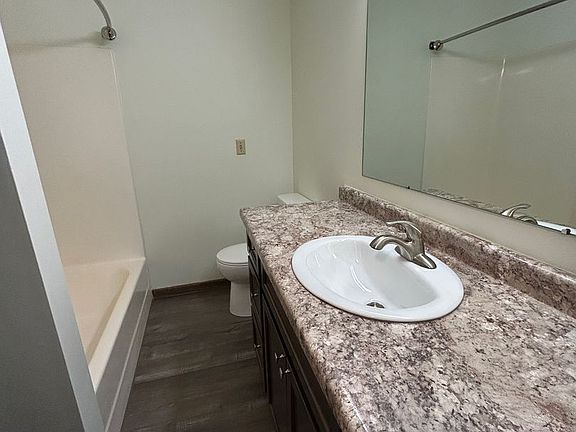 2nd image of 359 9th Ave E APT 4