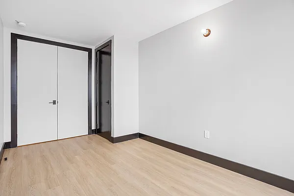 Rented by Skyhigh Realty NYC LLC | media 39